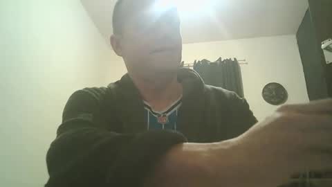 Snapshot of gary1862uk chatting on 12.28.24 gary1862uk online show from 12.28.24