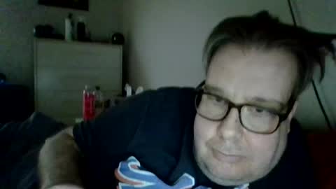 Snapshot of garyg930 chatting on 07.24.26 Gary online show from 07.24.26