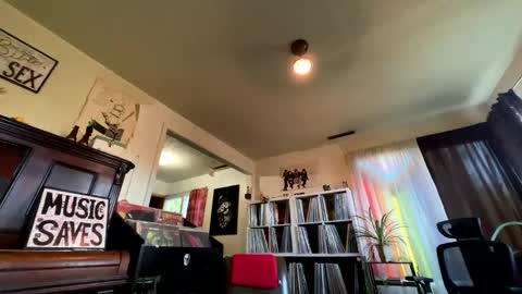 Snapshot of garypumpt chatting on 09.16.25 marvin pumpt online show from 09.16.25