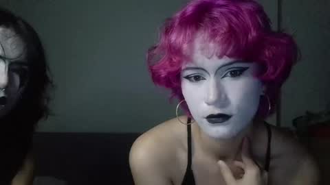 Snapshot of gasby_8 chatting on 04.16.26 gasby online show from 04.16.26