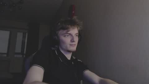 Snapshot of gasturfahe chatting on 12.24.24 gasturfahe online show from 12.24.24