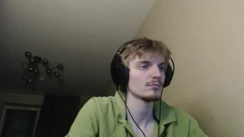 Snapshot of gasturfahe chatting on 11.12.25 gasturfahe online show from 11.12.25