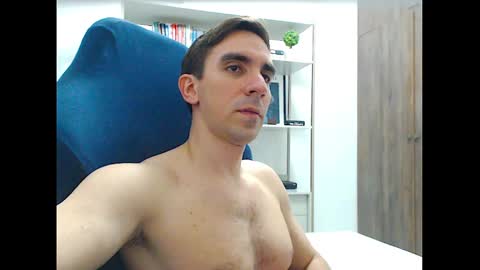 gatosarado23 online show from 10.22.25