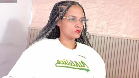 Snapshot of gaviluc_ chatting on 09.09.25 gaviluc_ online show from 09.09.25