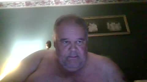 Snapshot of gaydaddy48 chatting on 04.26.26 Kenny online show from 04.26.26