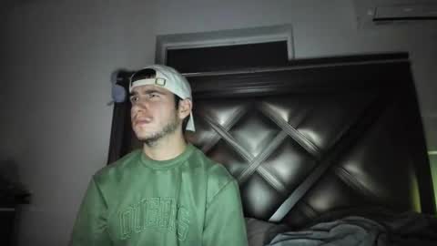 Snapshot of gayndepressed chatting on 12.18.25 Trace online show from 12.18.25