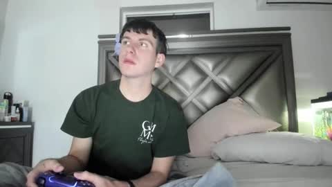 Snapshot of gayndepressed chatting on 02.26.26 Trace online show from 02.26.26