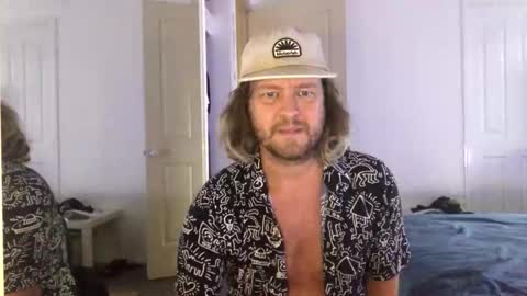 Snapshot of gcsurfer81 chatting on 02.05.26 gcsurfer81 online show from 02.05.26