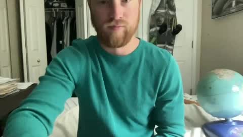 Snapshot of geeemoney chatting on 06.18.26 geeemoney online show from 06.18.26