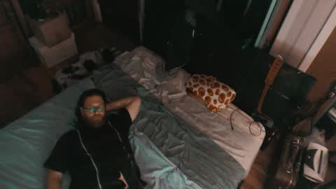 Snapshot of geeznutsizonyrchyn chatting on 12.02.24 Geeznutsizonyrchyn online show from 12.02.24