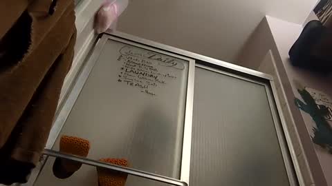 Snapshot of geeznutsizonyrchyn chatting on 03.10.25 Geeznutsizonyrchyn online show from 03.10.25