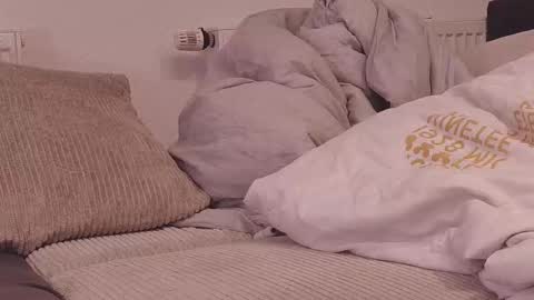 Snapshot of geilomattig chatting on 10.24.25 Lassmiranda online show from 10.24.25