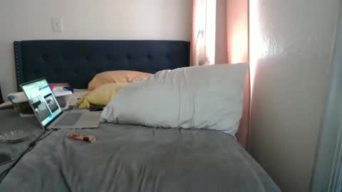 Snapshot of geishapaige chatting on 03.01.25 The Empress online show from 03.01.25