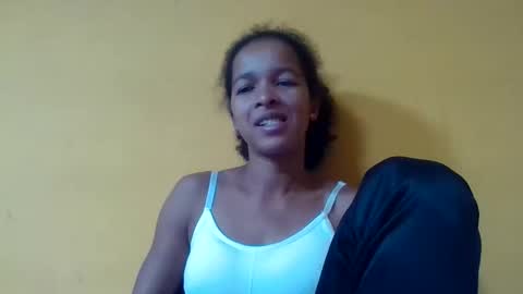 Snapshot of gelmene chatting on 04.19.26 gelmene online show from 04.19.26