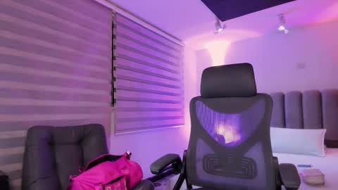 Gemma online show from 11.29.25