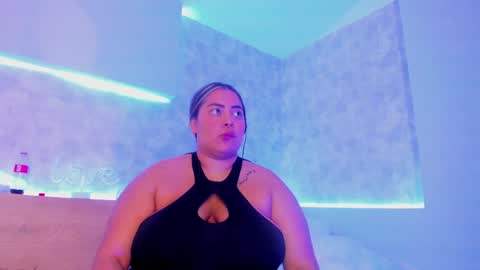 Snapshot of geminis_muentes chatting on 02.01.25 geminis muentes online show from 02.01.25