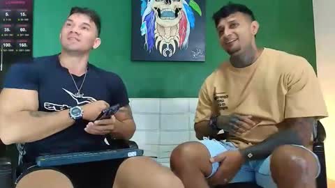 Snapshot of gendersonfit chatting on 02.09.26 gendersonfit online show from 02.09.26