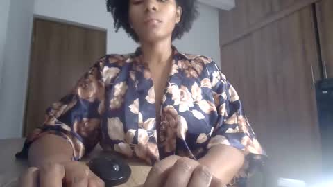 Snapshot of genesis95_ chatting on 03.23.26 genesis95_ online show from 03.23.26