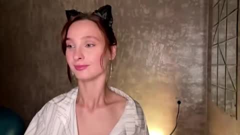 Snapshot of genieflug chatting on 05.10.26 Riana online show from 05.10.26