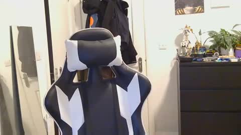 georgek0011 online show from 04.12.26