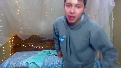 Snapshot of georgesmith_1 chatting on 02.18.25 GEORGE online show from 02.18.25