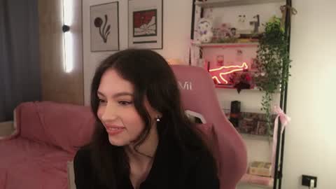 Snapshot of georgiamorandi chatting on 06.10.26 georgiamorandi online show from 06.10.26