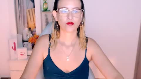 georgina Ferrer online show from 07.03.26
