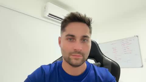 Snapshot of german_pecol chatting on 03.06.25 german_pecol online show from 03.06.25