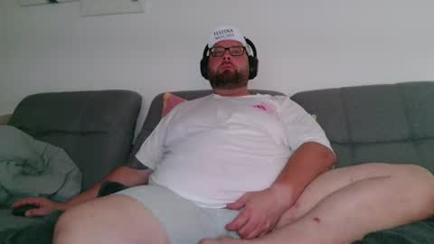 Snapshot of germandick0487 chatting on 07.19.26 Phil online show from 07.19.26