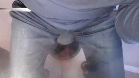 Snapshot of gesiur chatting on 01.29.25 geo online show from 01.29.25