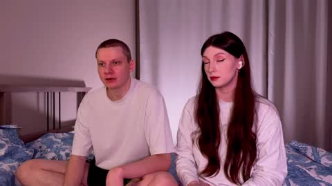 Snapshot of gethigh_ chatting on 12.19.24 Liz and Mark online show from 12.19.24