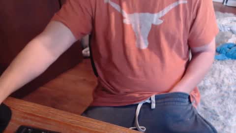 Snapshot of gethoggy chatting on 12.14.24 gethoggy online show from 12.14.24