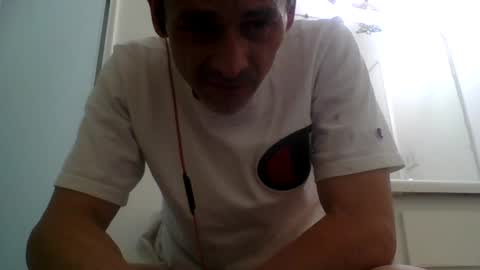 Snapshot of gezuz42069 chatting on 01.29.25 gezuz42069 online show from 01.29.25