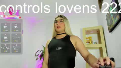 Snapshot of ghadats chatting on 09.14.25 L A U R A online show from 09.14.25