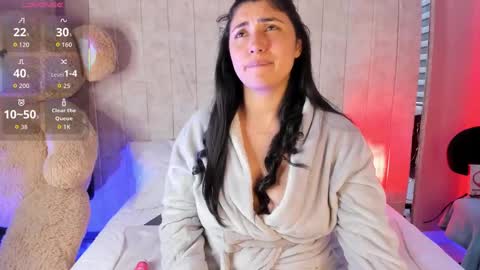 Danna Astrom online show from 09.16.25