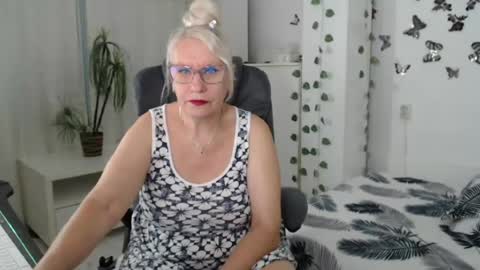 Ghertrudequeen online show from 07.25.26