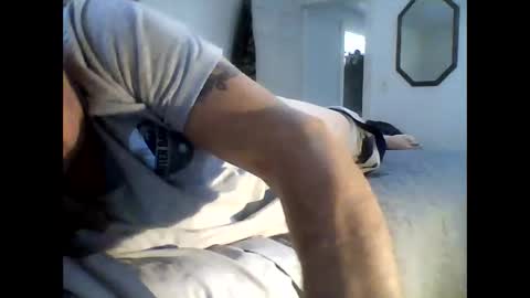 Snapshot of ghntrdan chatting on 12.03.25 shydan online show from 12.03.25