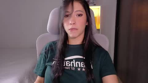 Im Jenn Next stream Monday - start -5 GMT online show from 06.04.26