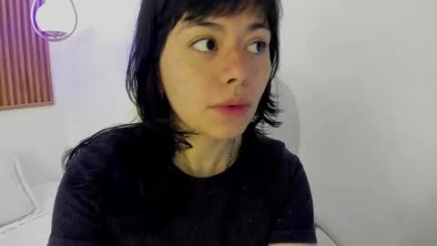 Snapshot of ghostmila chatting on 05.02.26 Milaa online show from 05.02.26