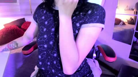 Allison  online show from 04.13.26