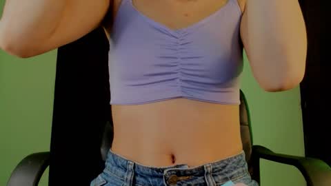 Snapshot of gia_white01 chatting on 02.18.26 GIA WHITE Independet online show from 02.18.26