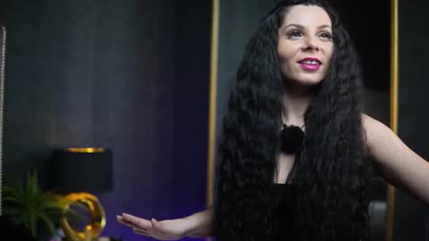  Gia  online show from 01.15.26