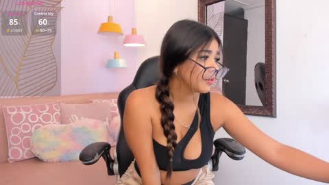 Gia  online show from 01.19.25