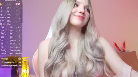 Roxy online show from 02.21.25