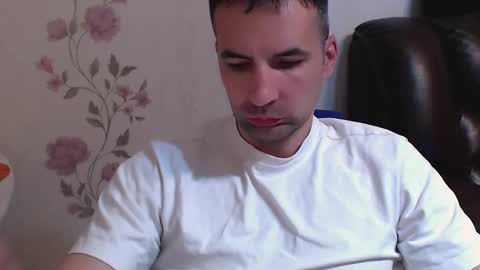 Snapshot of gianni_lion chatting on 05.11.26 Gianni online show from 05.11.26