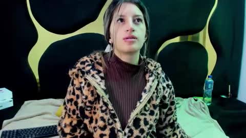 GiaRoussel online show from 10.20.25