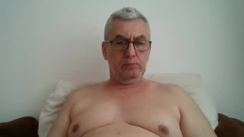 gigi1970 online show from 03.30.26