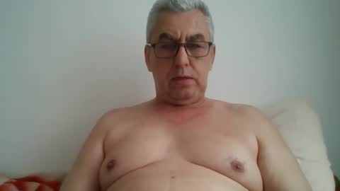 gigi1970 online show from 04.12.26