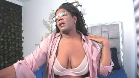 Gigi  Campbel online show from 07.28.26