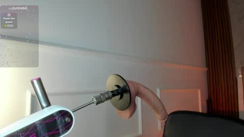 Gigi Doll online show from 04.09.26